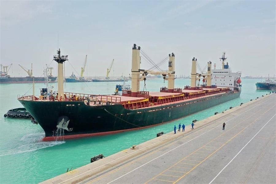 Transit of goods via Iran’s ports rises 37%