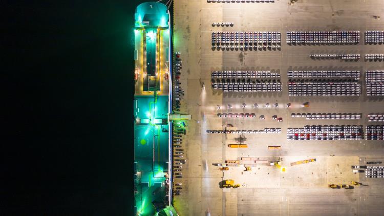 Five Global Car Carrier Lines Begin Transit Operations via Sirik Port