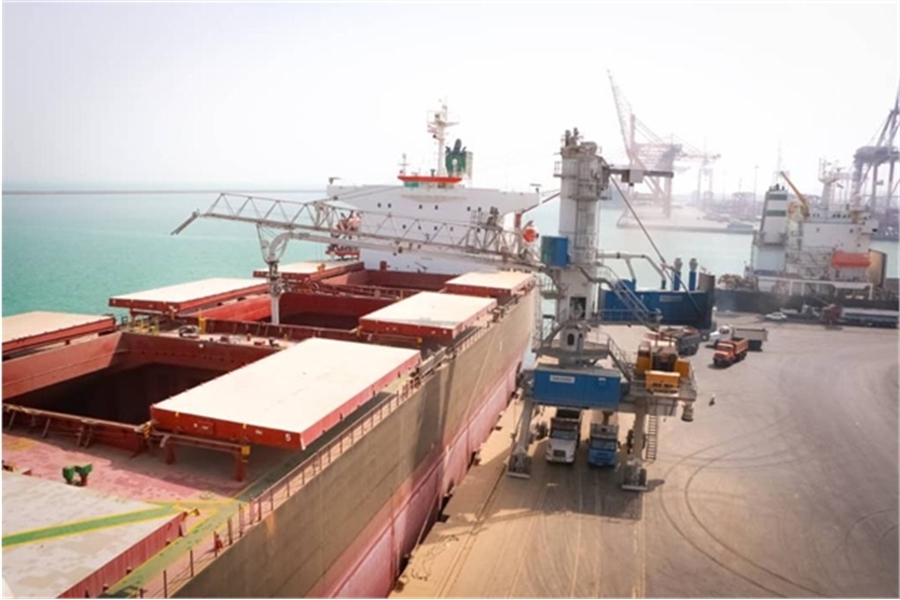 44% increase in unloading of basic commodities in Shahid Rajaei port