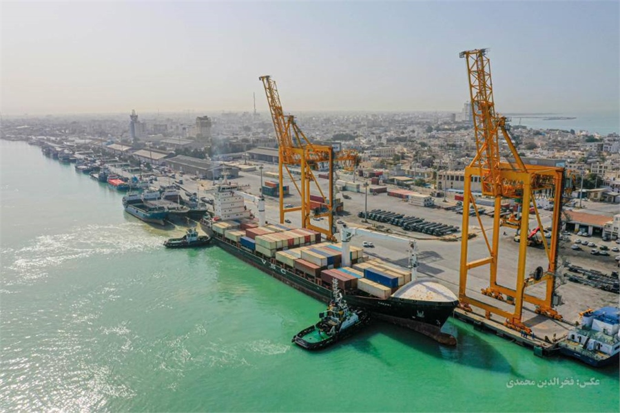 The readiness of the Qataris for establishing a joint smart port in Bushehr/Al Ruwais Port of Qatar will become a