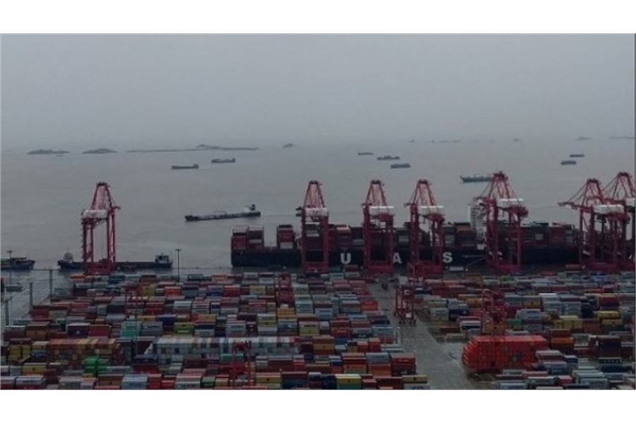 China Says it is Taking Steps to Ease Shortage of Containers