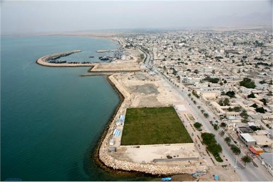 2 large construction projects in Bushehr port
