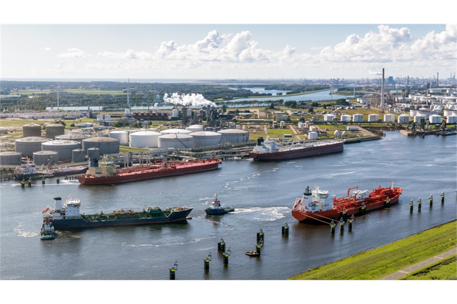 Port of Rotterdam implements Smart Mooring Solution