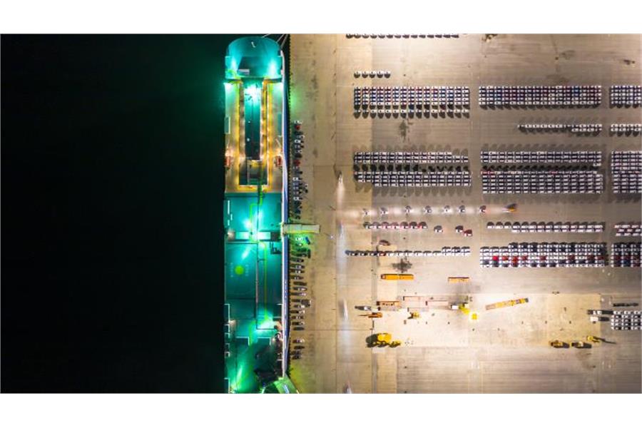 Five Global Car Carrier Lines Begin Transit Operations via Sirik Port