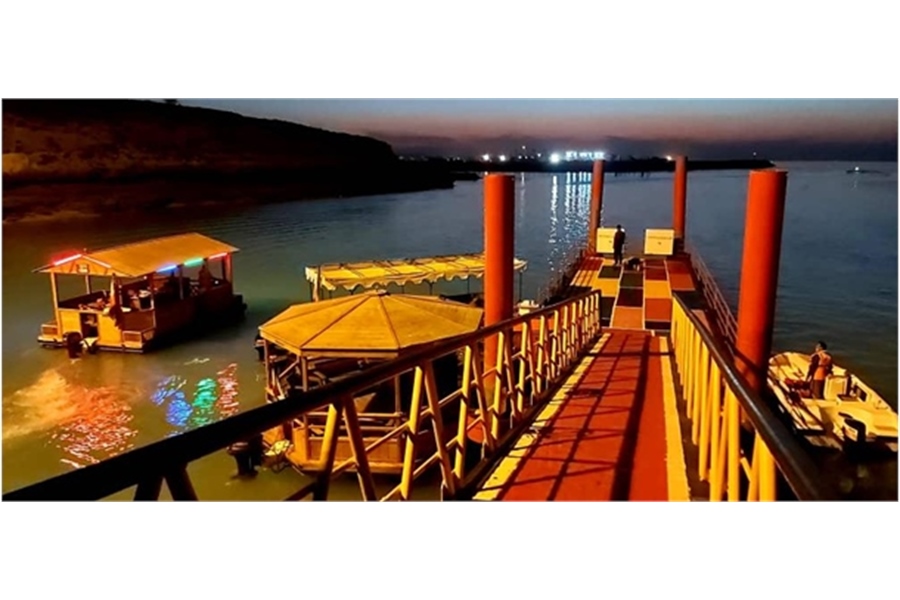 Dargahan port recreational pier operationalized on Qeshm island