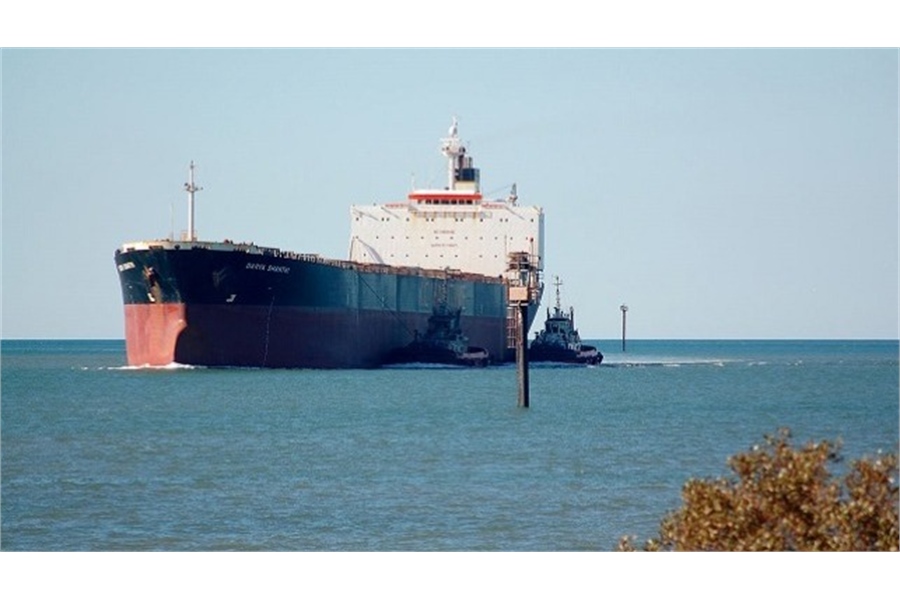 Concerns in Australia Over COVID-19 Incidents as Bulk Carrier Sails