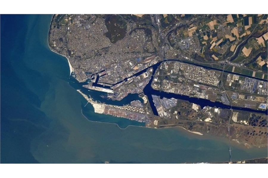 How Ports Are Being Reinvented for the Green Transition