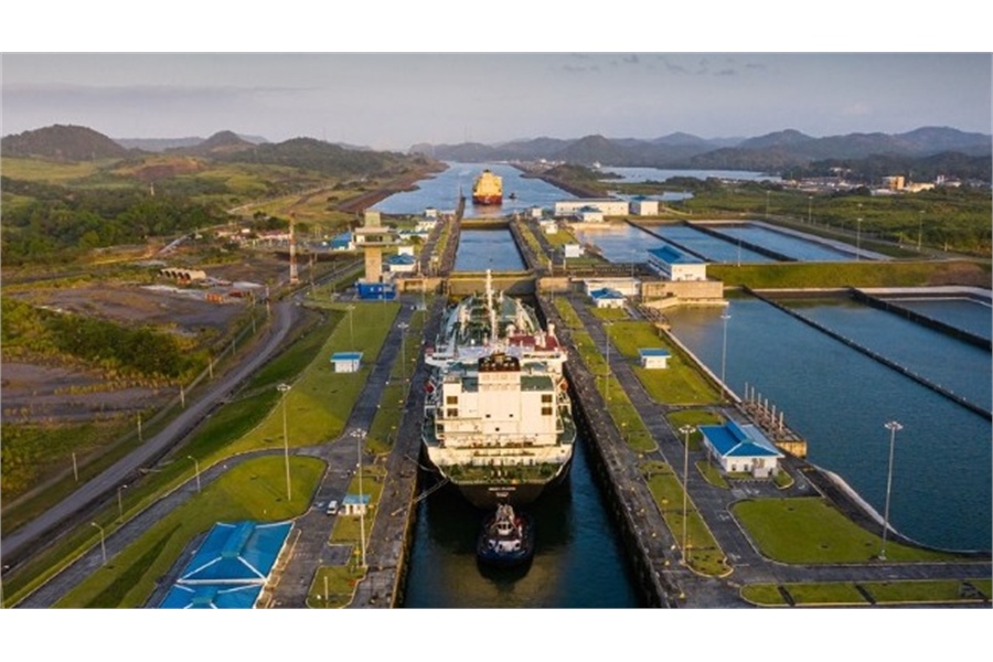 Record LNG Transits as Vessels Wait for Slots at Panama Canal