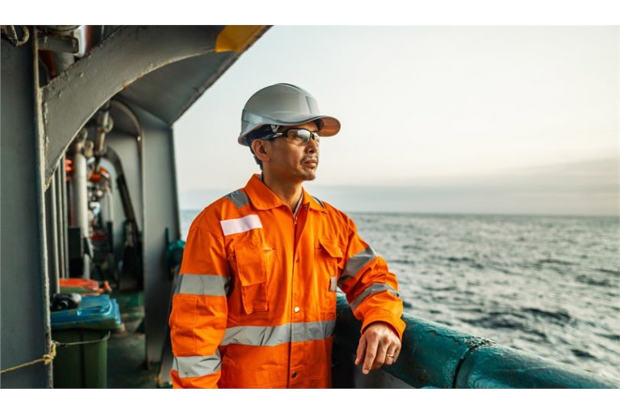 P&O Maritime Tests Wearable Device to Monitor Mariners' Fatigue