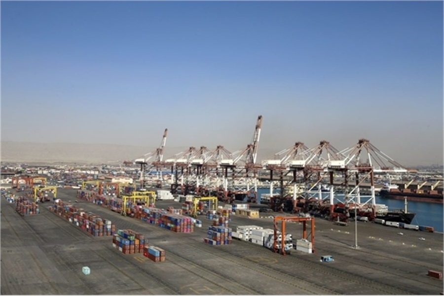 11% growth in loading and unloading of basic commodities